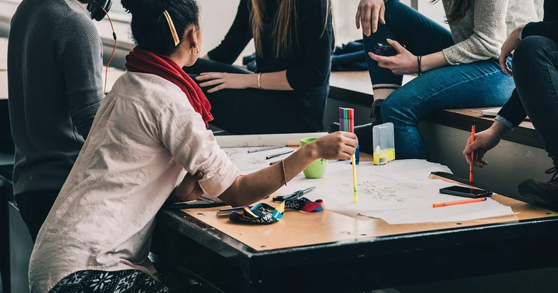 Des groupes de parole comme réponse à l'isolement